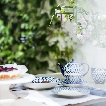 The Herring's - Stylish Private With Breakfast In Historic Center - Adults-only 3*